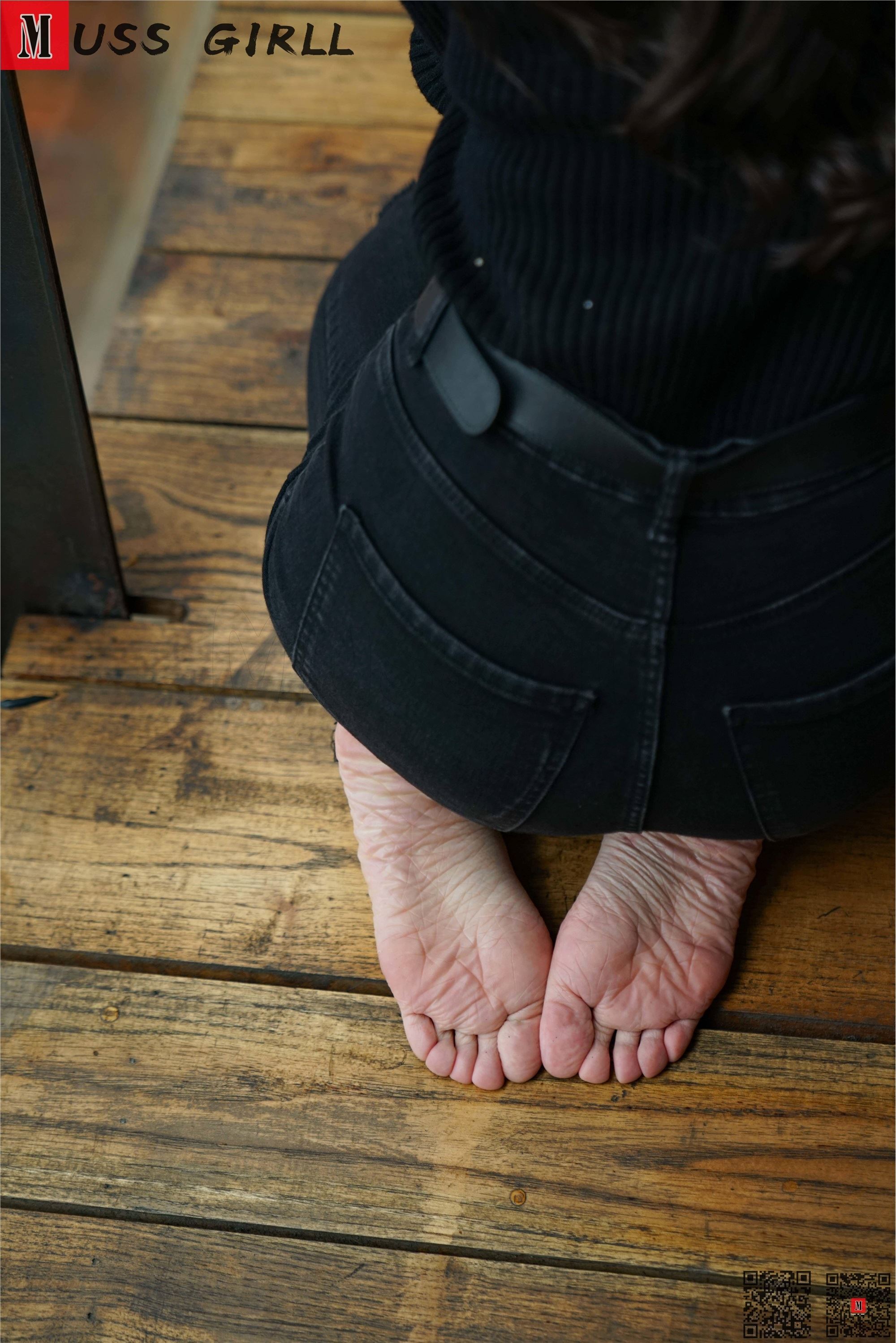 MussGirl慕丝女郎  NO.171 灰丝风衣